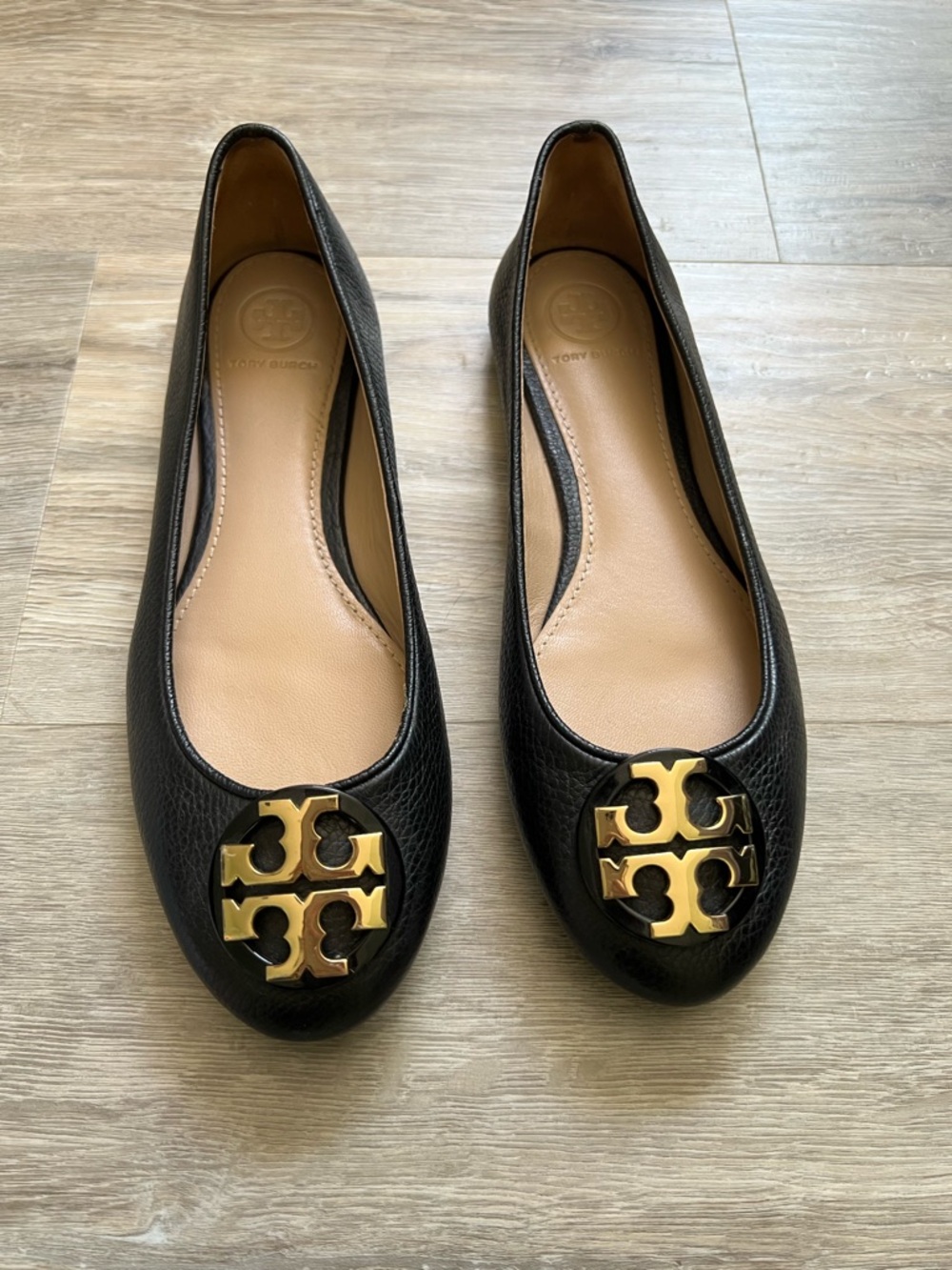 Tory Burch Black Leather Logo Round-Toe Ballet Flats with Gold Emblem